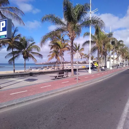 Arrecife Beach * Arrecife (Lanzarote)